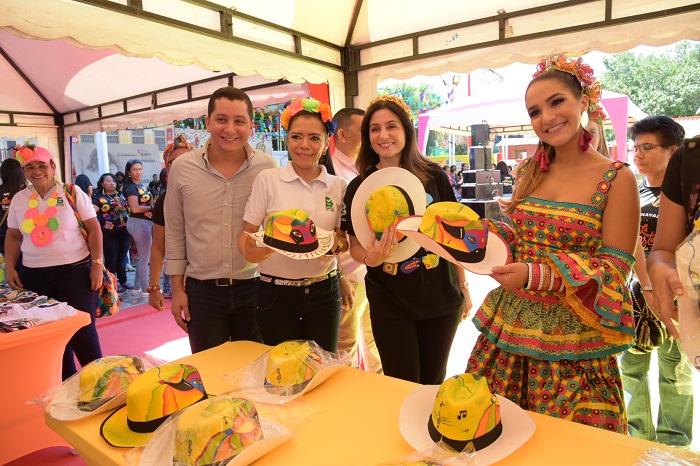 300 mujeres están listas para elaborar y vender sus artesanías de Carnaval