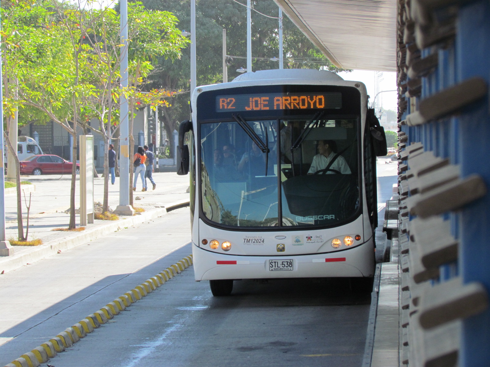 Rutas de Transmetro que operan sobre la troncal Olaya Herrera desvían antes del puente de la calle 48