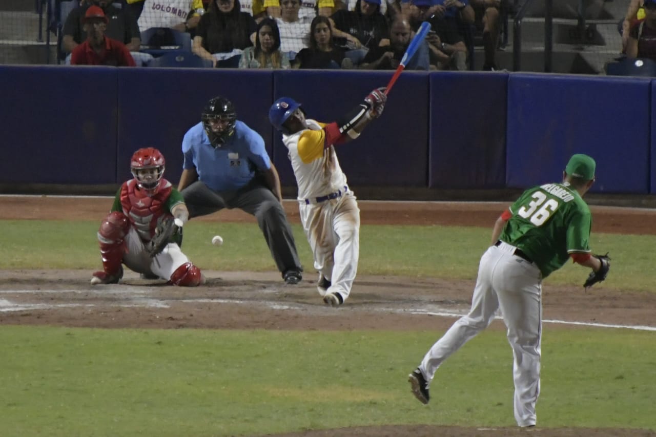 Colombia continuó con su paso victorioso en el béisbol