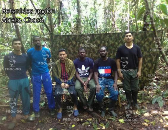ELN publica fotografías de nueve secuestrados en Chocó