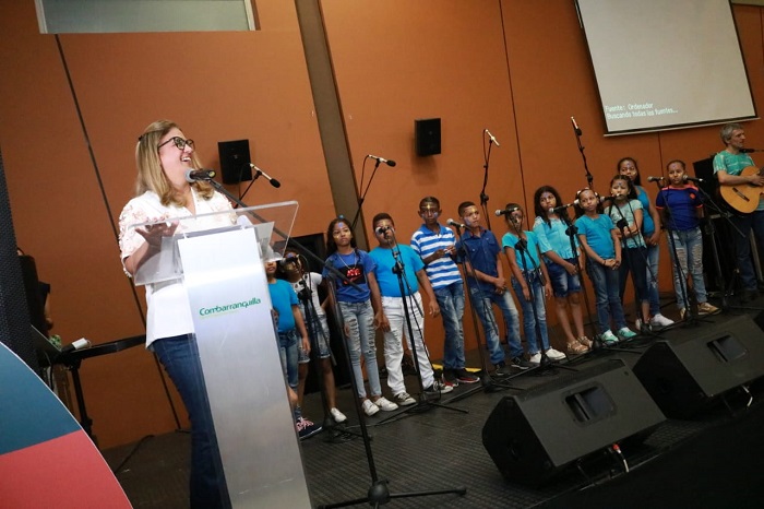 Más de 60.000 estudiantes del Distrito han viajado por el mundo de la lectura y escritura