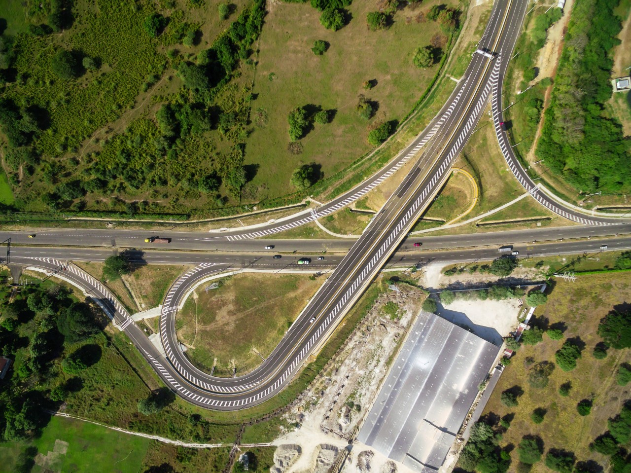 Inaugurados 17 km de la Segunda Circunvalar, arteria del desarrollo del área metropolitana
