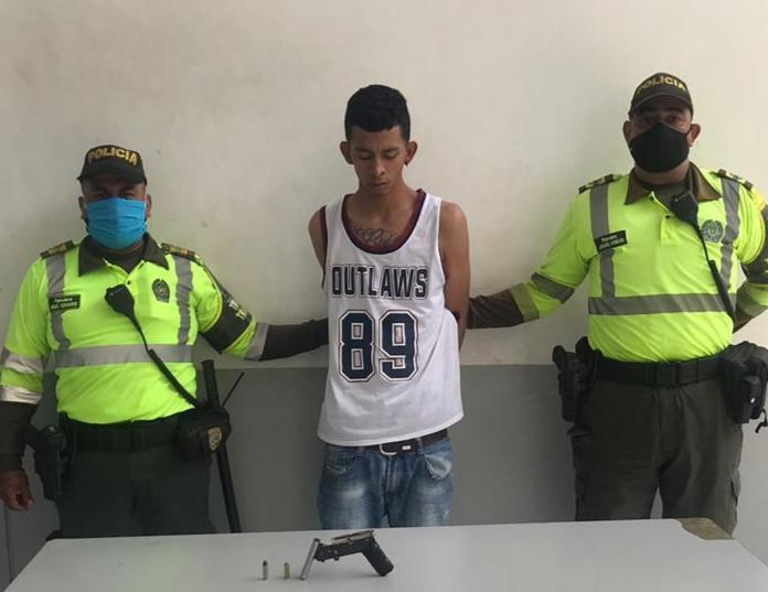 Capturan a presunto atracado