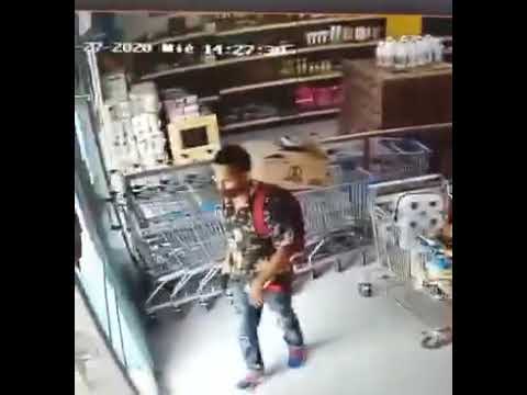‘Justo y Bueno’: rápidamente policía captura a uno de los atracadores de supermercado