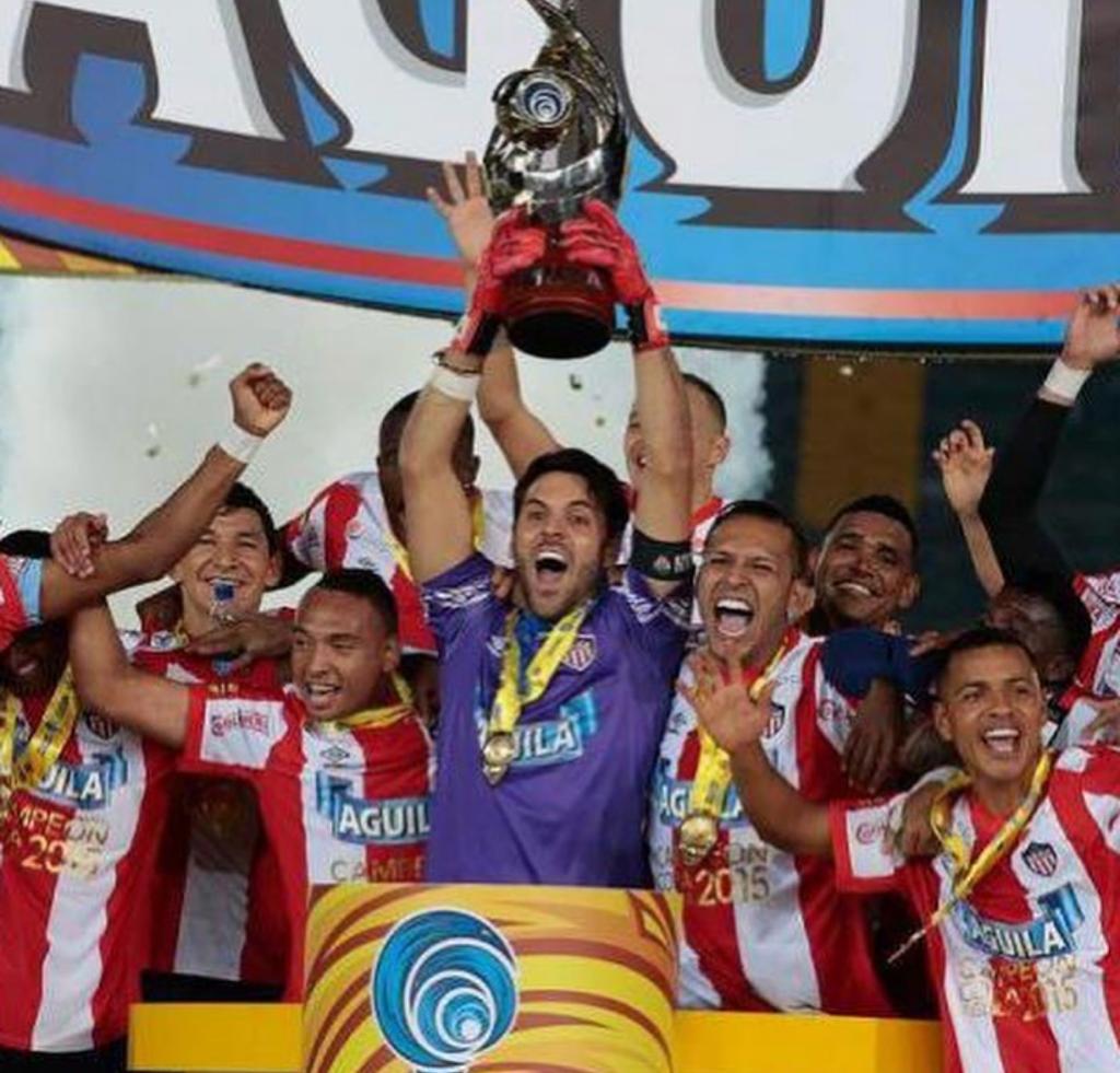 ¡Renovado! Sebastián Viera, hasta el 2022 con Junior