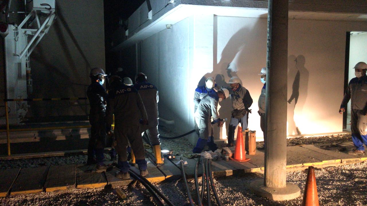 Continúan trabajos en sub estación eléctrica para devolverle la luz a 61 mil usuarios