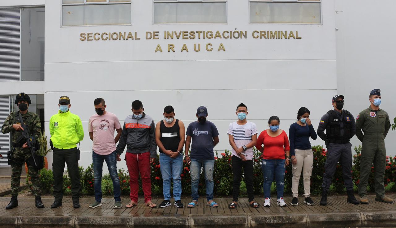ASEGURADOS PRESUNTOS INTEGRANTES DE GRUPO DISIDENTE POR SECUESTRO DE OFICIAL DEL EJÉRCITO Y OTROS HECHOS DELICTIVOS EN ARAUCA