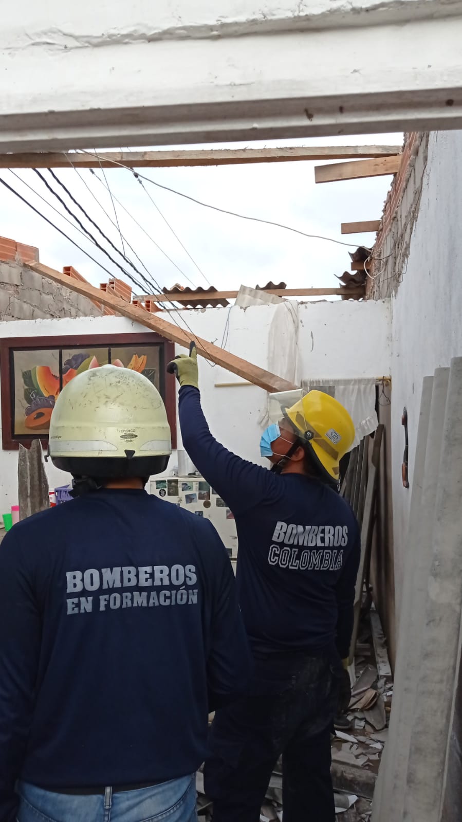 Dos niños heridos en vendaval que sacudió a Soledad