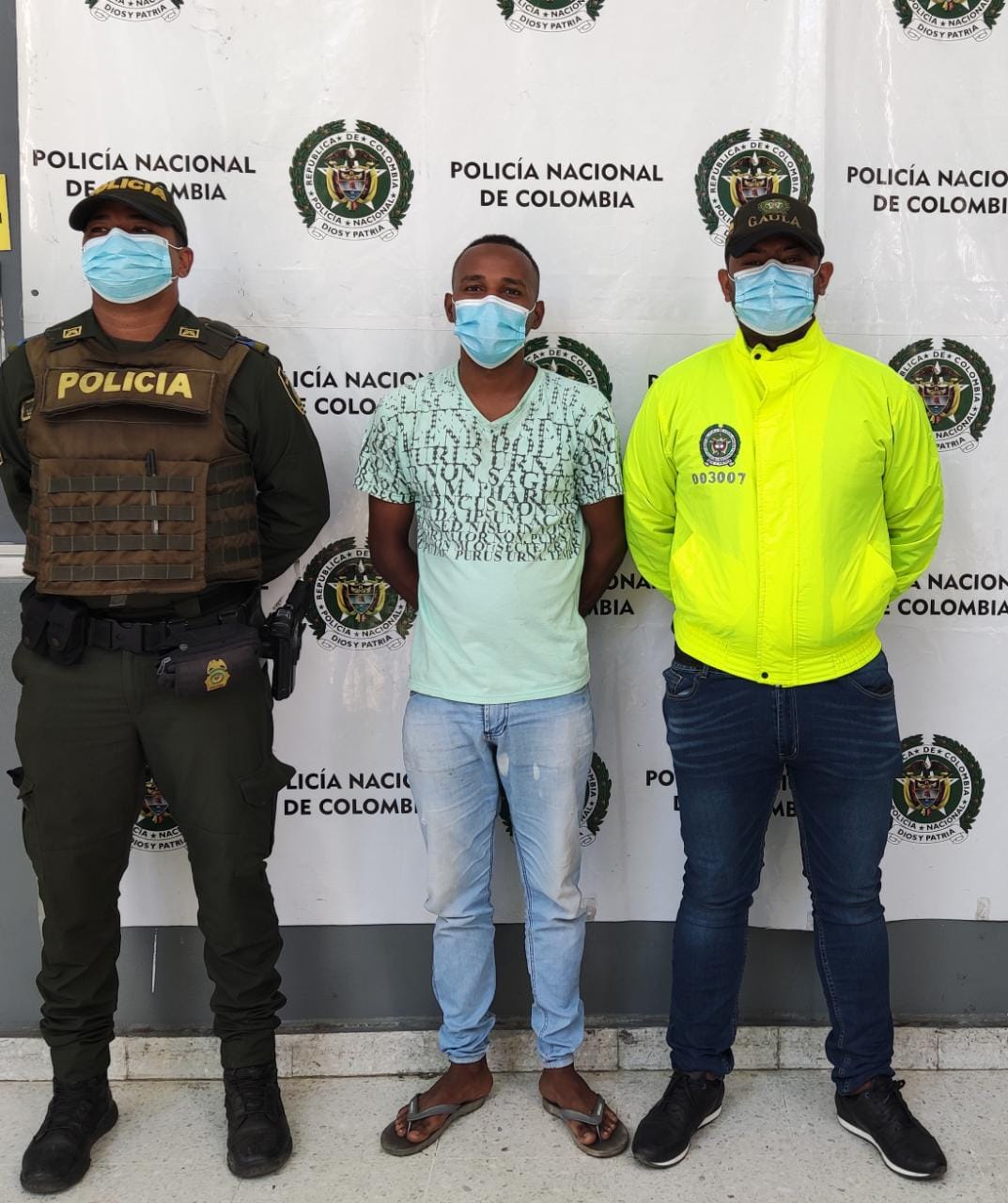 POLICÍA CAPTURA A ALIAS ‘JUANCA’, PRESUNTO RESPONSABLE DE EXTORSIONES Y ATENTADOS CONTRA COMERCIANTES DEL CENTRO DE BARRANQUILLA