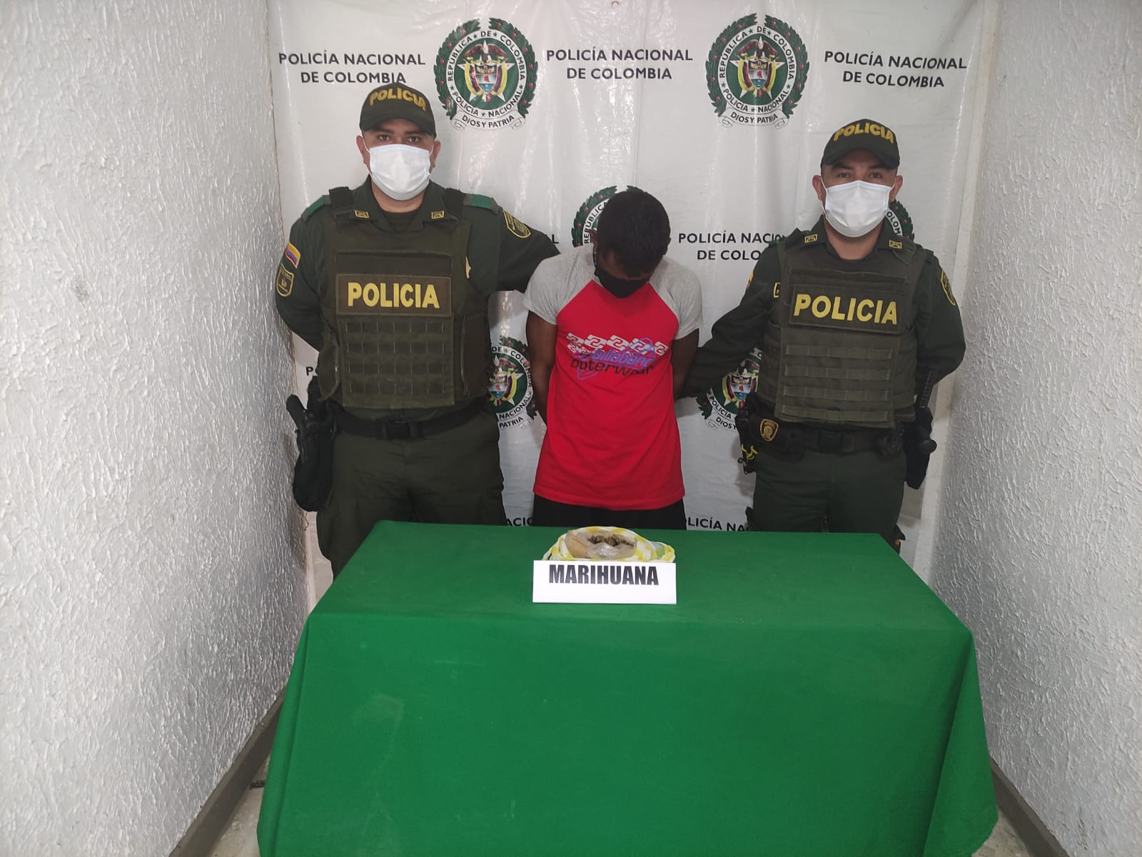 POLICIA ATACA TRÁFICO DE ESTUPEFACIENTES EN EL ATLÁNTICO