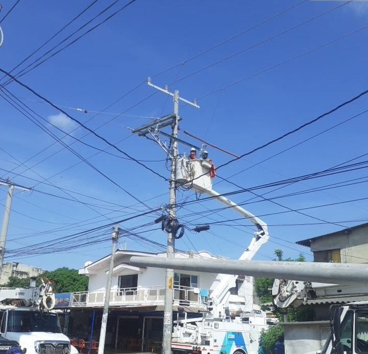 Modernización de redes eléctricas en los Villa San Carlos, Santa María y 7 de Abril