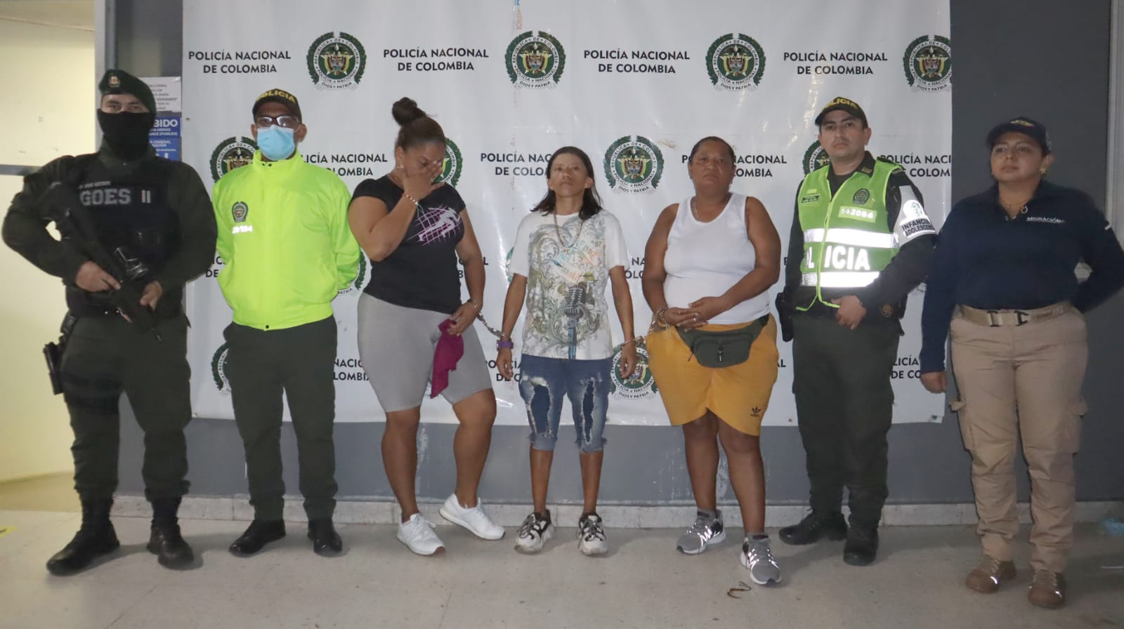CAPTURAN A 3 PRESUNTAS PROXENETAS