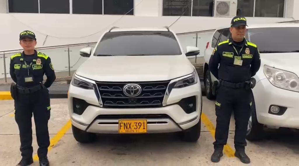 UNA CAMIONETA ALTA GAMA QUE HABRÍA SIDO HURTADA EN LOS ÚLTIMOS DÍAS FUE RECUPERADA EN EL SURORIENTE DE BARRANQUILLA