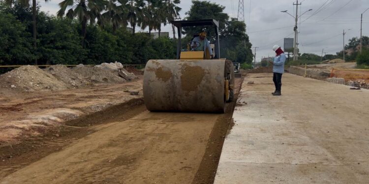 Alcaldía de Soledad reporta avance de un 90% en obras de rehabilitación de la vía Tauro