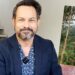 Edgardo Cepeda, el constructor de cerebros El Barranquillero que cumple más de 30 años orientando personas que buscan paz mental.