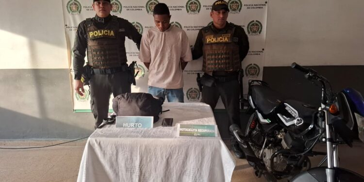 El trabajo articulado entre comunidad y Policía Nacional permitió una efectiva reacción y la recuperación de varios elementos hurtados