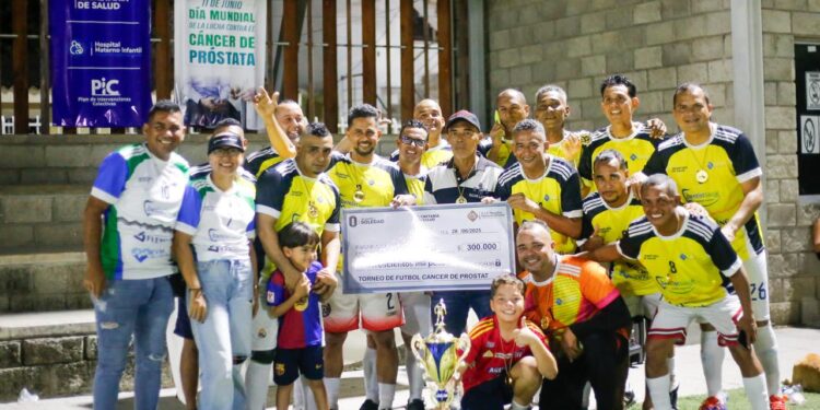 Exitosa convocatoria en el ¡Hazte el examen de próstata!, campeonato de fútbol que conmemora esta importante fecha