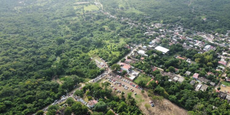 “Pital de Megua tendrá plaza en honor a su pastel”: gobernador Eduardo Verano