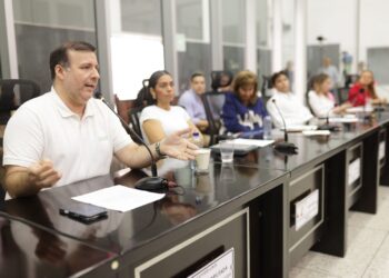 Asamblea del Atlántico autoriza al gobernador Eduardo Verano adicionar recursos para mejorar sedes educativas