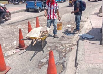 INICIÓ INTERVENCIÓN DE CONTINGENCIA EN TRAMO DE CALLE 30