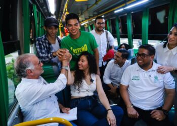 Gobernación del Atlántico anuncia a 3.384 beneficiarios de los municipios del subsidio de transporte universitario