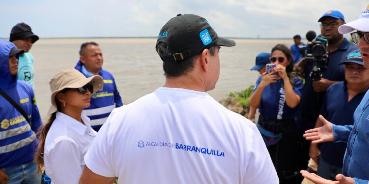 Alcalde Char inspecciona tajamar occidental y reitera voluntad distrital para recuperarlo junto a Cormagdalena