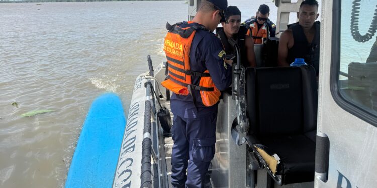 RESCATADAS DOS PERSONAS TRAS NAUFRAGIO EN EL RÍO MAGDALENA