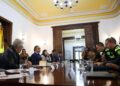 Gobierno revela que no existen suficientes vehículos de protección para cubrir la contienda electoral para el 2026